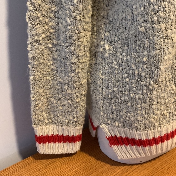 Bluenotes Gray and Red Crew Neck Sweater in Textured bouclé Knit - Picture 2 of 8